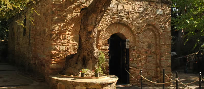 mucizelerle_dolu_kutsal_mekan_meryem_ana